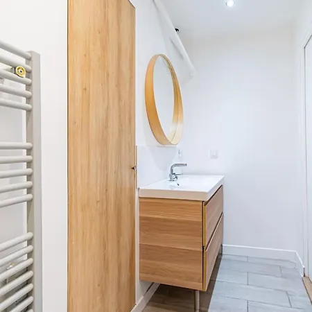 6 Personnes Montmartre Apartment Paris